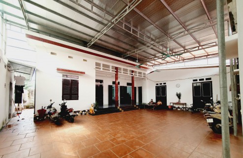 Siêu hiếm, KINH DOANH sầm uất, ô tô tránh, mặt tiền rộng, bán 256m2 đất Quang Minh Mê Linh HN